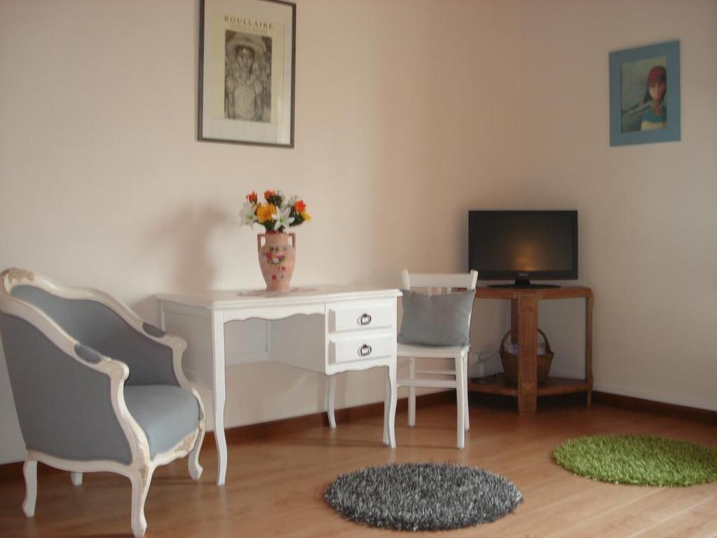 Chambre D'Hotes La Haie Fleurie Chevillard ภายนอก รูปภาพ