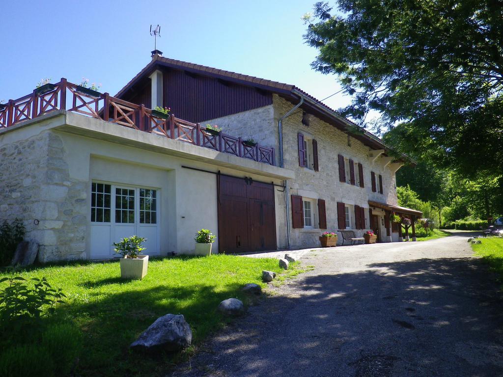 Chambre D'Hotes La Haie Fleurie Chevillard ภายนอก รูปภาพ